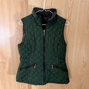 Weatherproof Green Quilted Insulated Vest with Brown Sherpa Fleece Lining